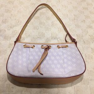 Stylish Tan and White Shoulder Bag
